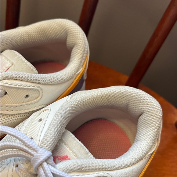 Nike Air Max SC (GS) – Sail / Laser Orange – Boys Size 3.5Y – EUC - Picture 12 of 12